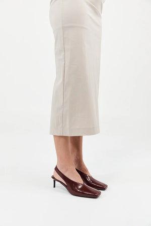 SQUARE TOE SLING BACK HEEL PLUM