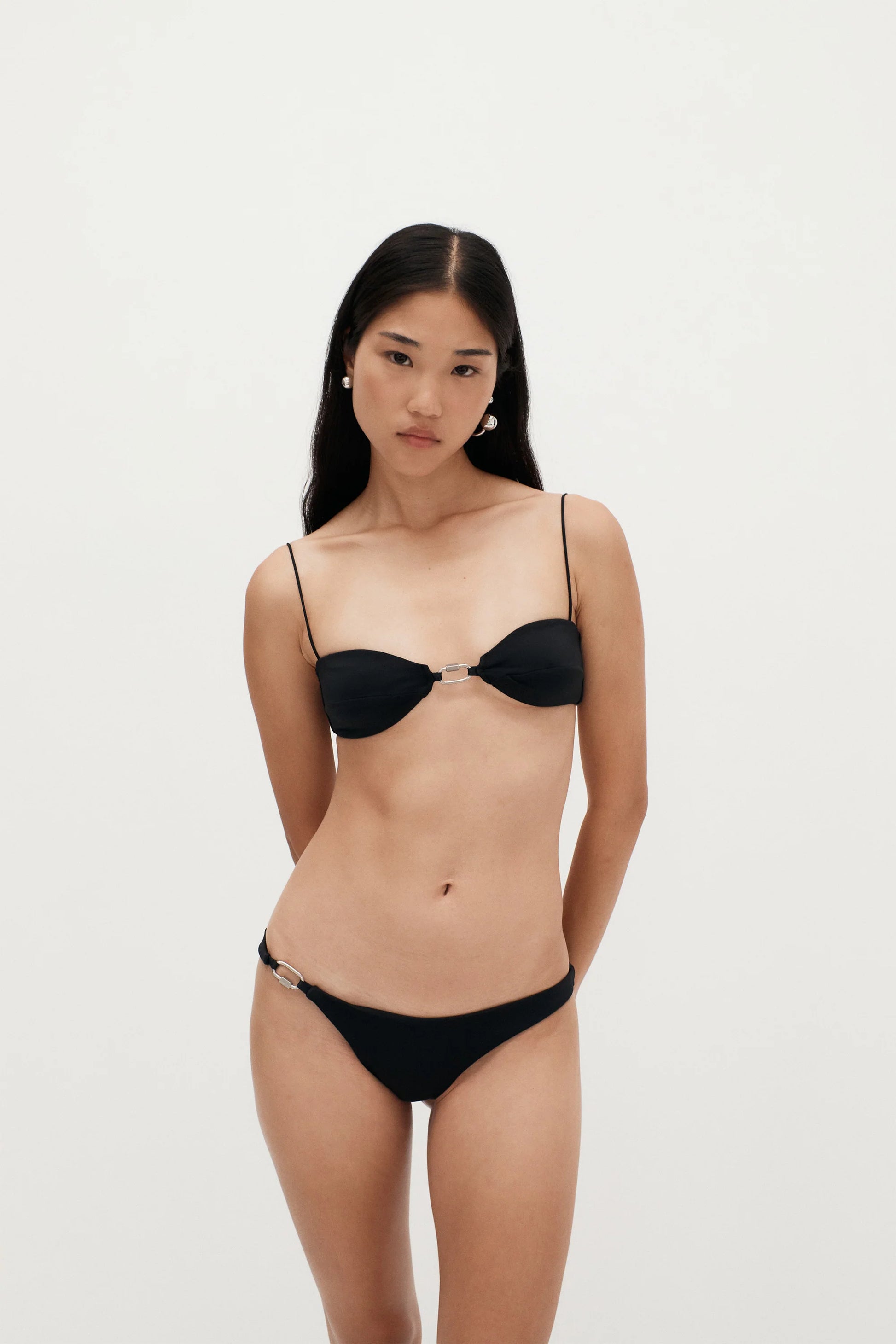 BRAVISSIMO HARDWARE BOTTOM
