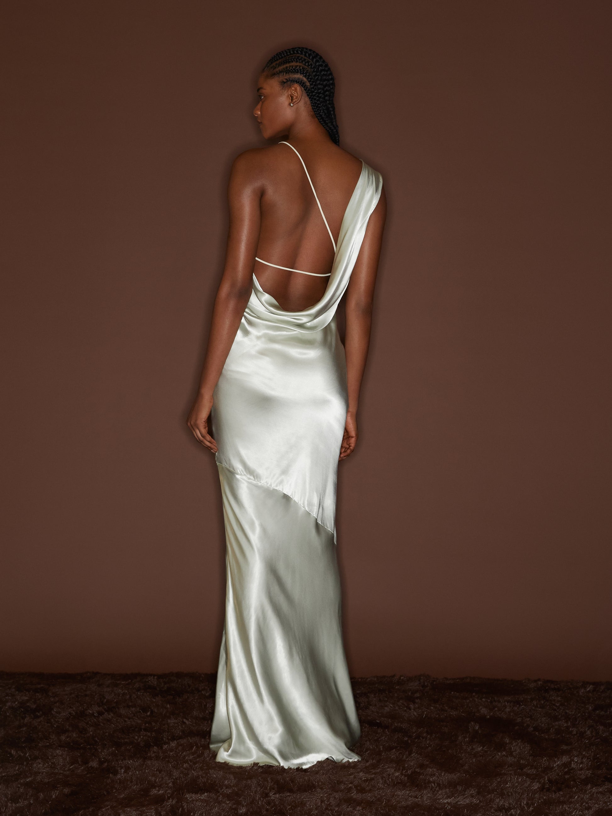 09 MINKA SLIP MINT PEARL
