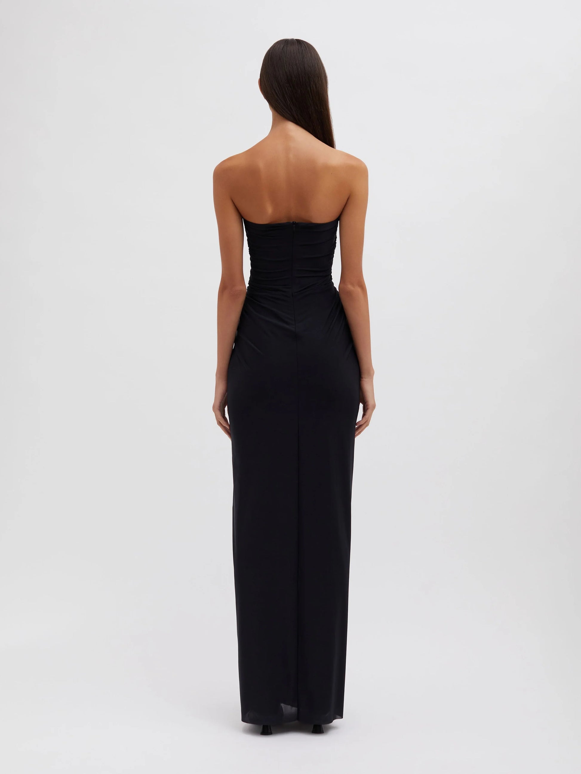 PLUNGE STRAPLESS COLUMN DRESS BLACK