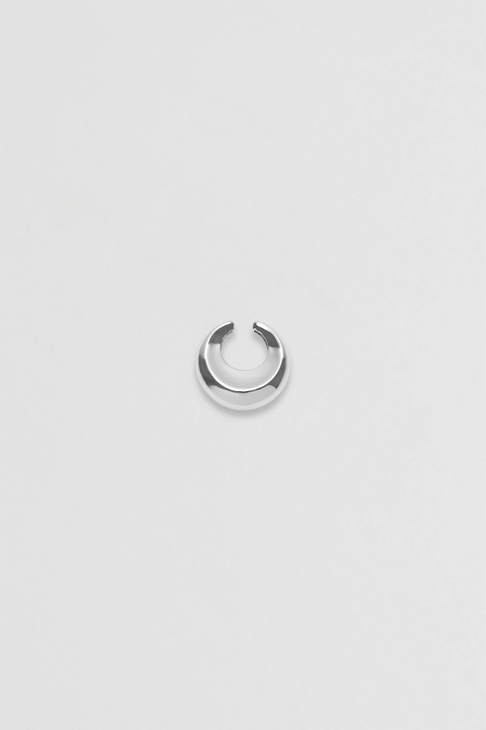 CONCAVE EAR CUFF SMALL SILVER