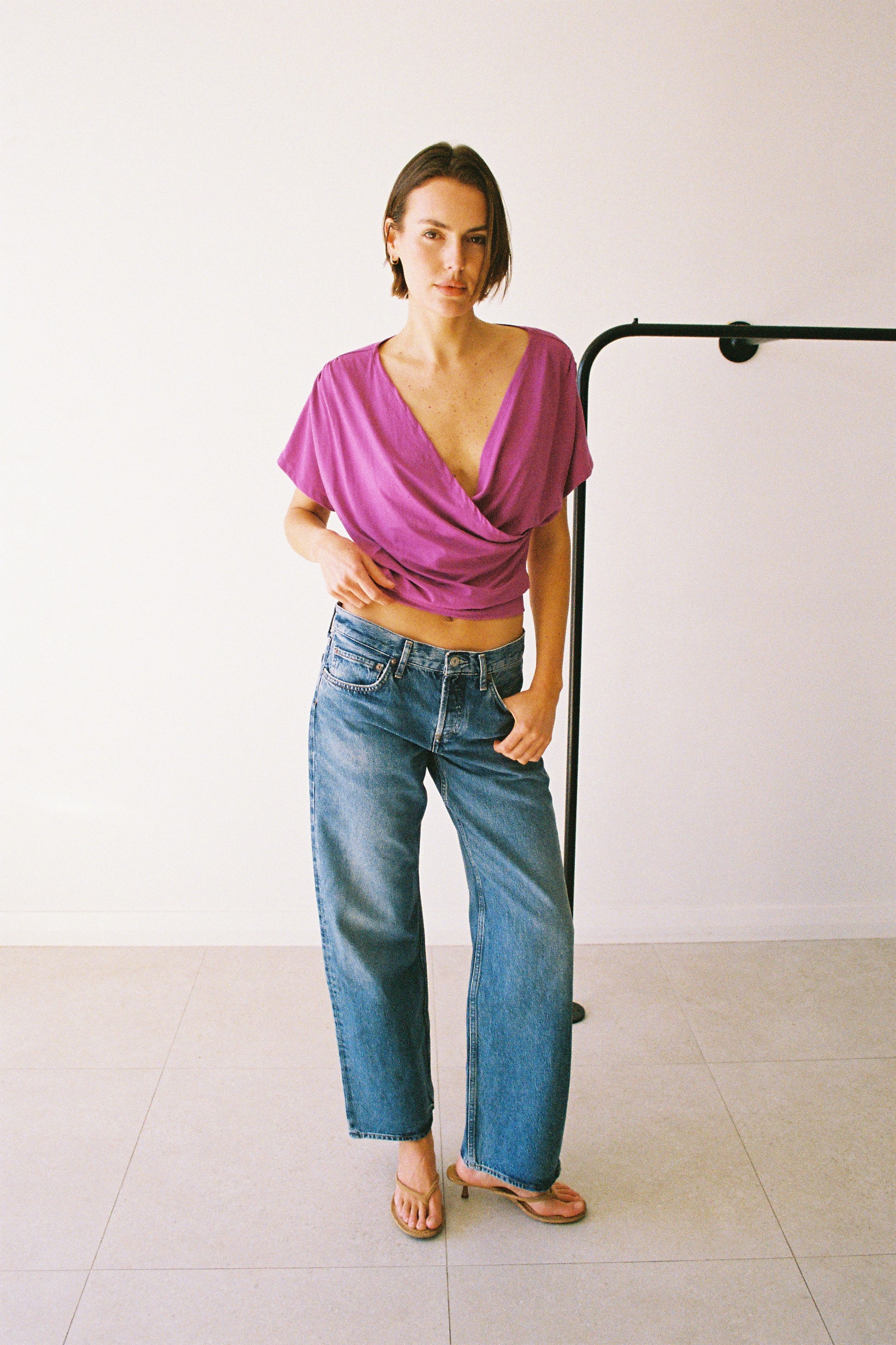 LOW RISE LOOSE LIBERTY
