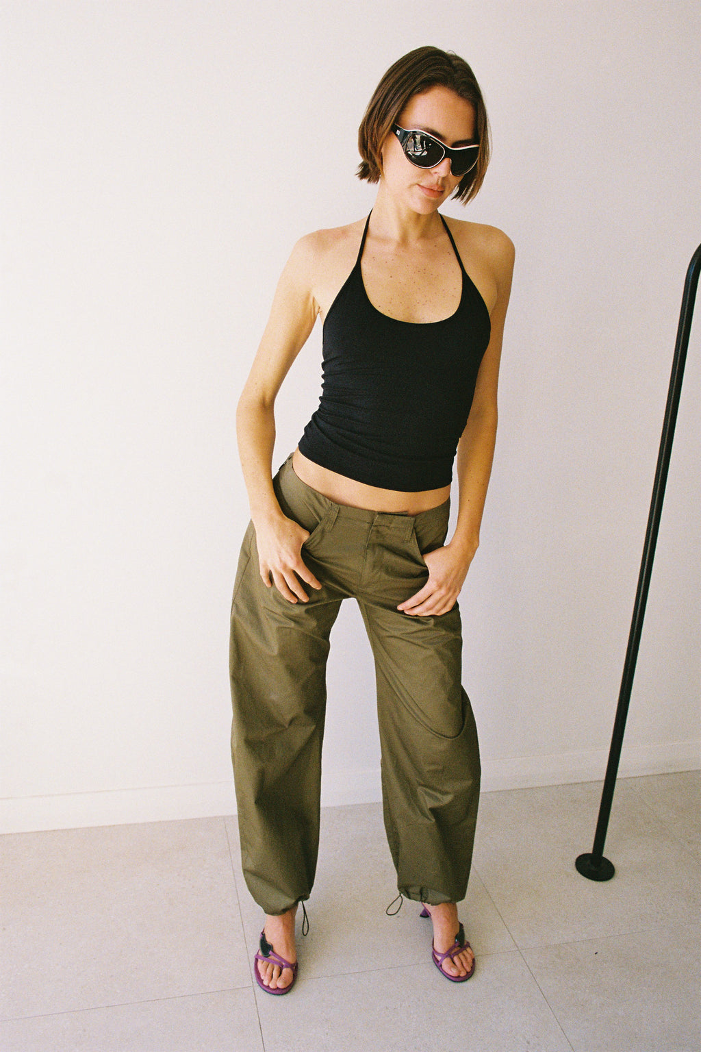 ISLA CINCH PANT DEEP OLIVE