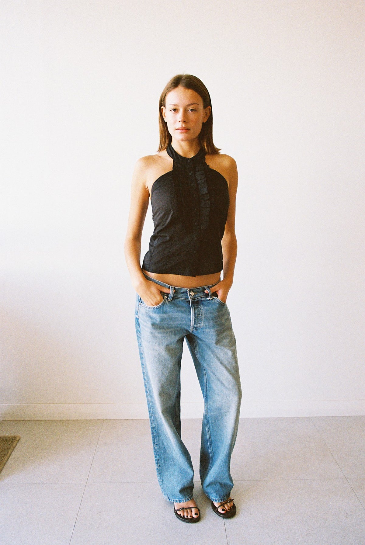 LOW RISE BAGGY