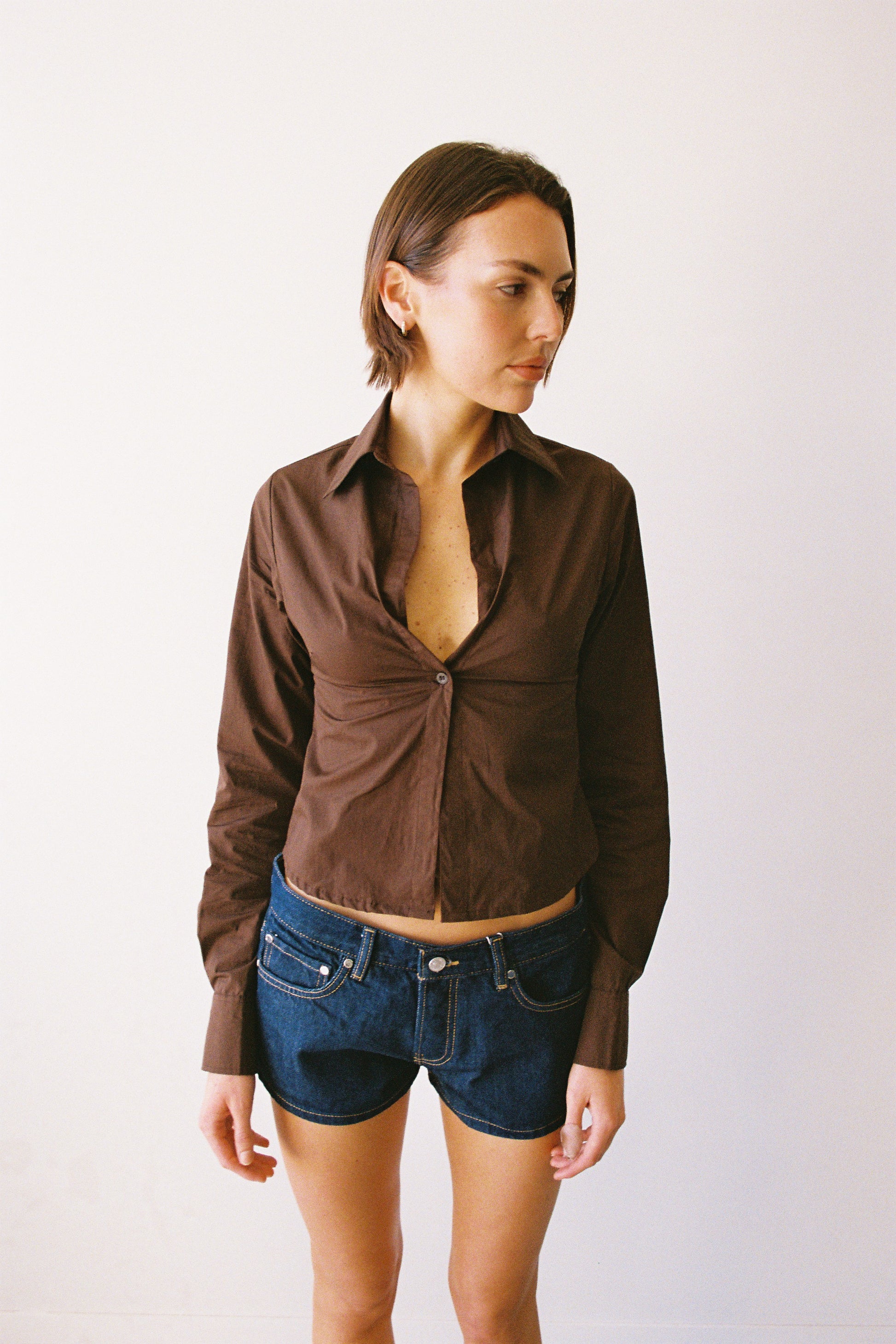 PORTMAN LOW RISE SHORT HAVANA NIGHT