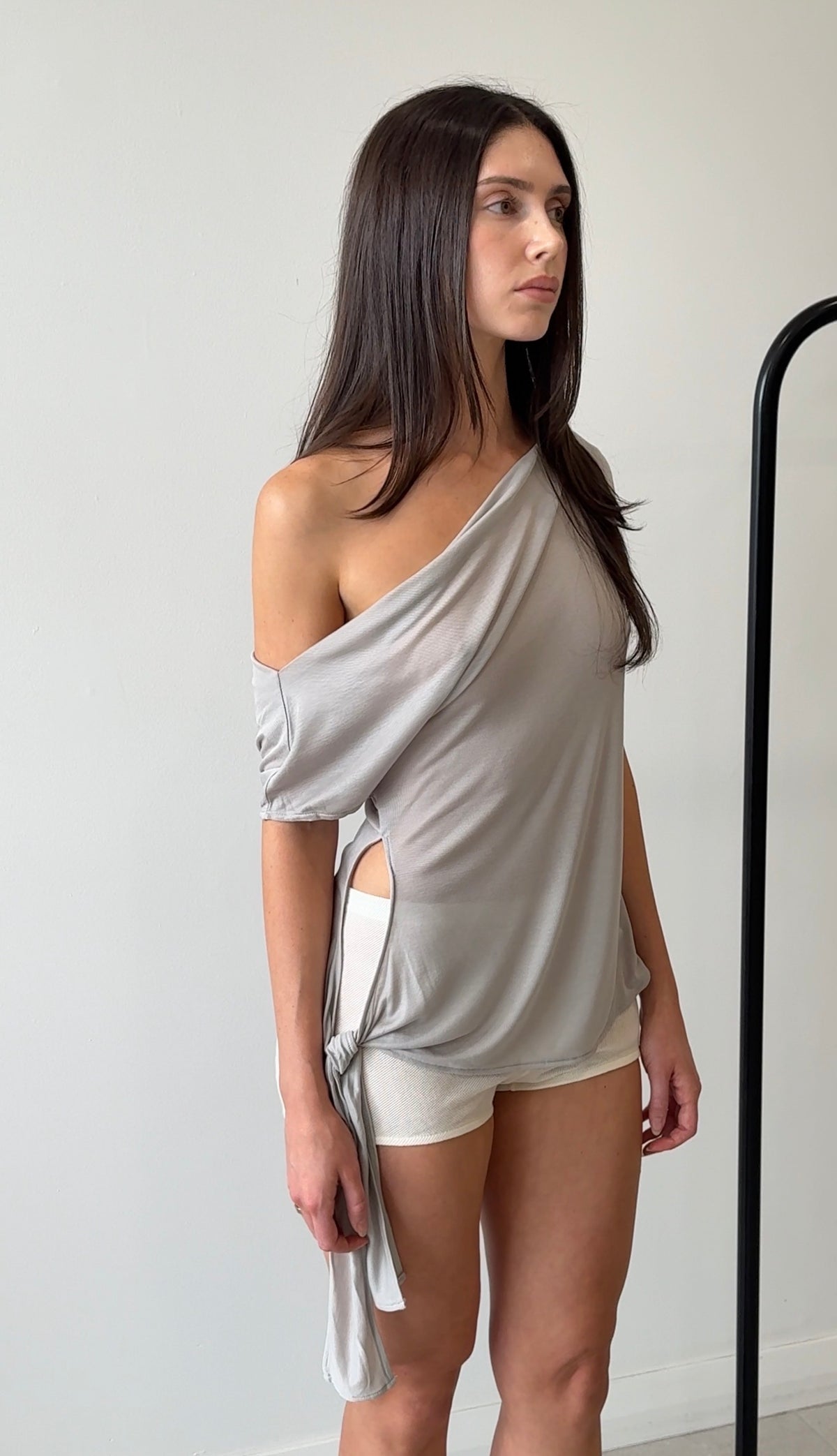 FINE JERSEY OFF SHOULDER TOP
