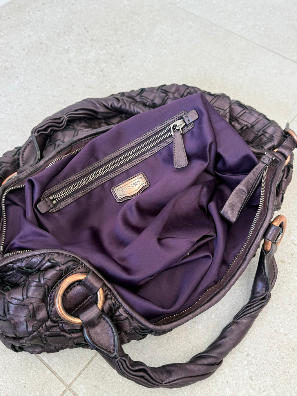 MIU MIU LEATHER HAND BAG