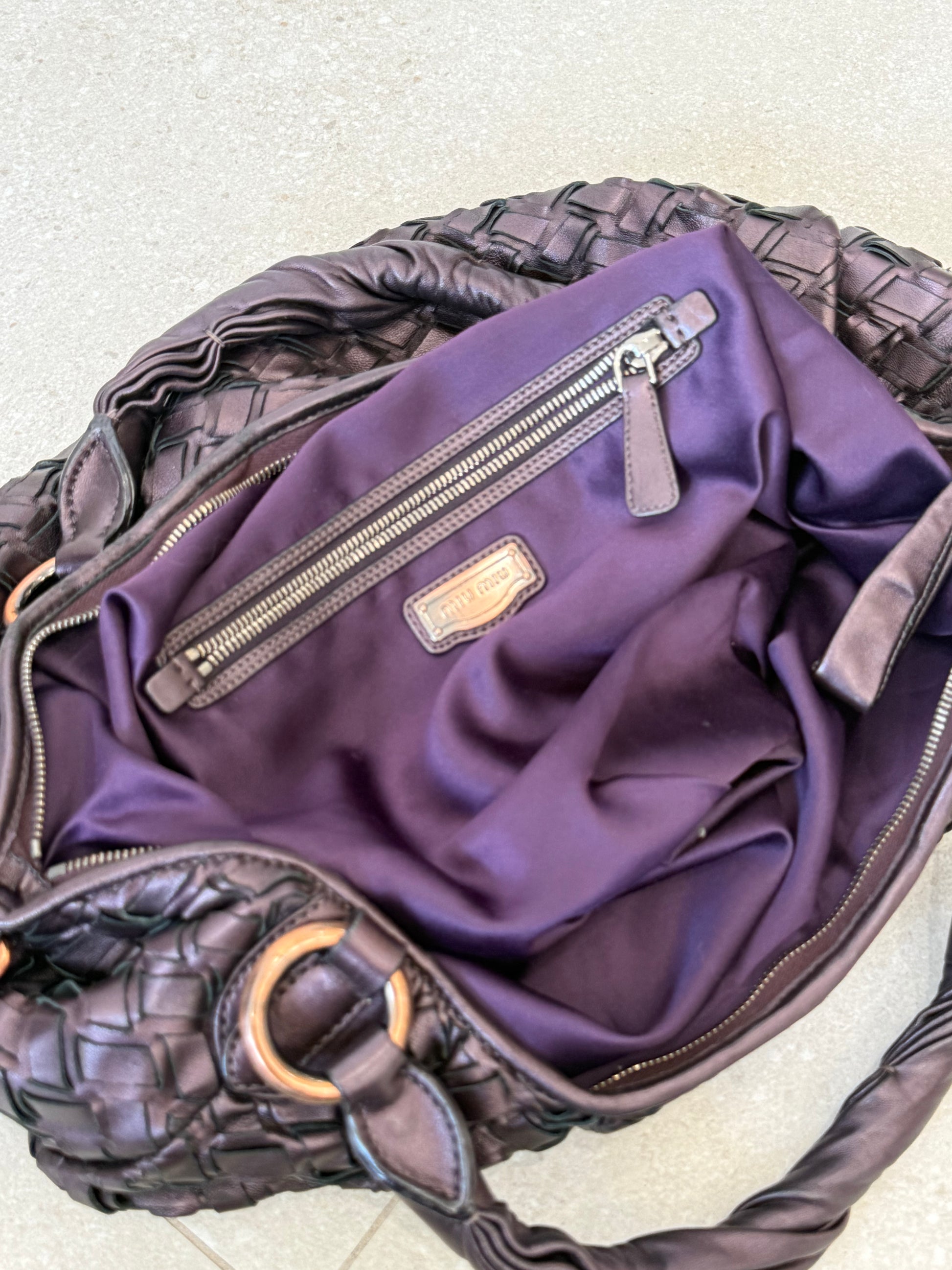 MIU MIU LEATHER HAND BAG