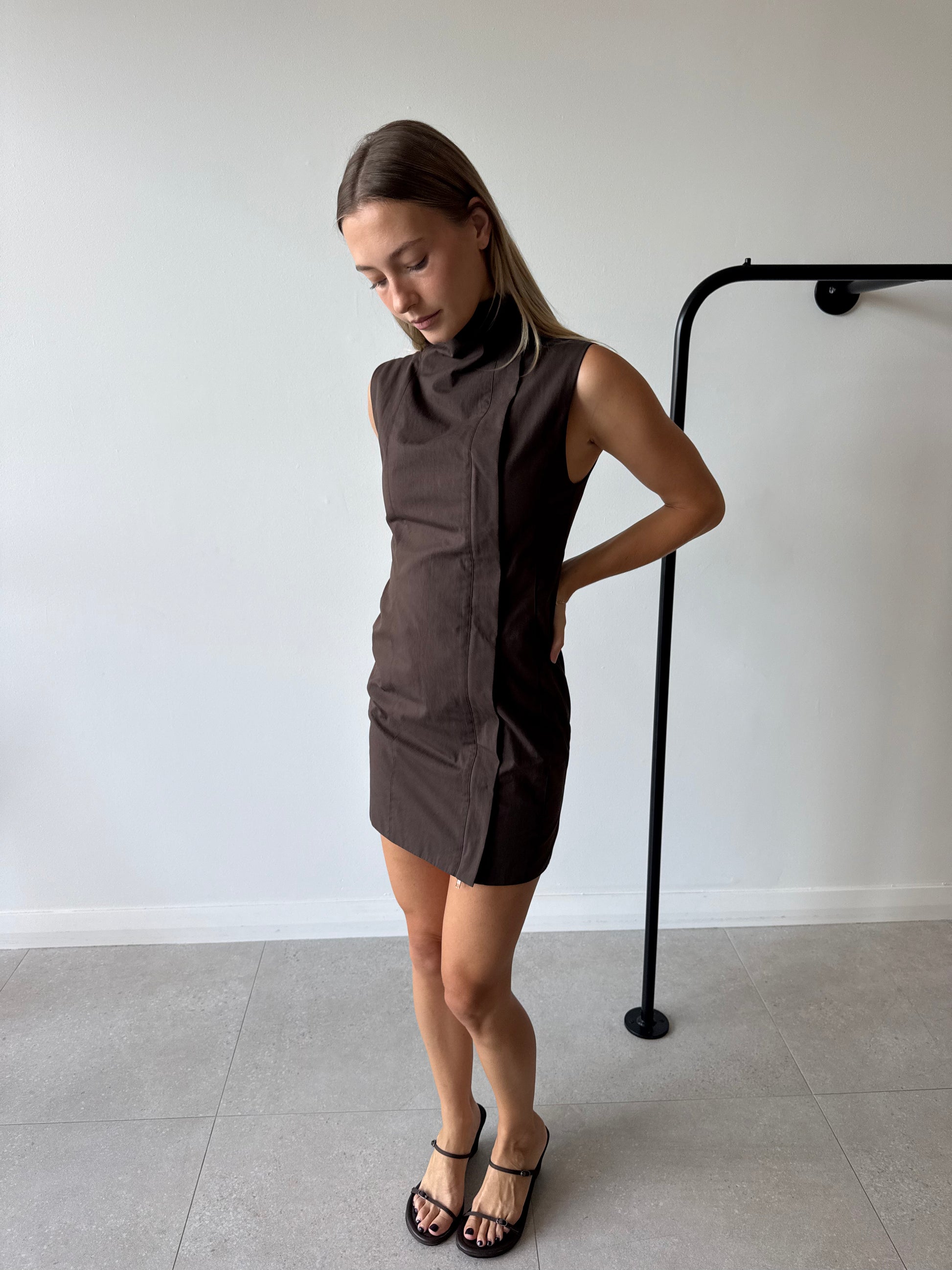 SECRETS DRESS BROWN