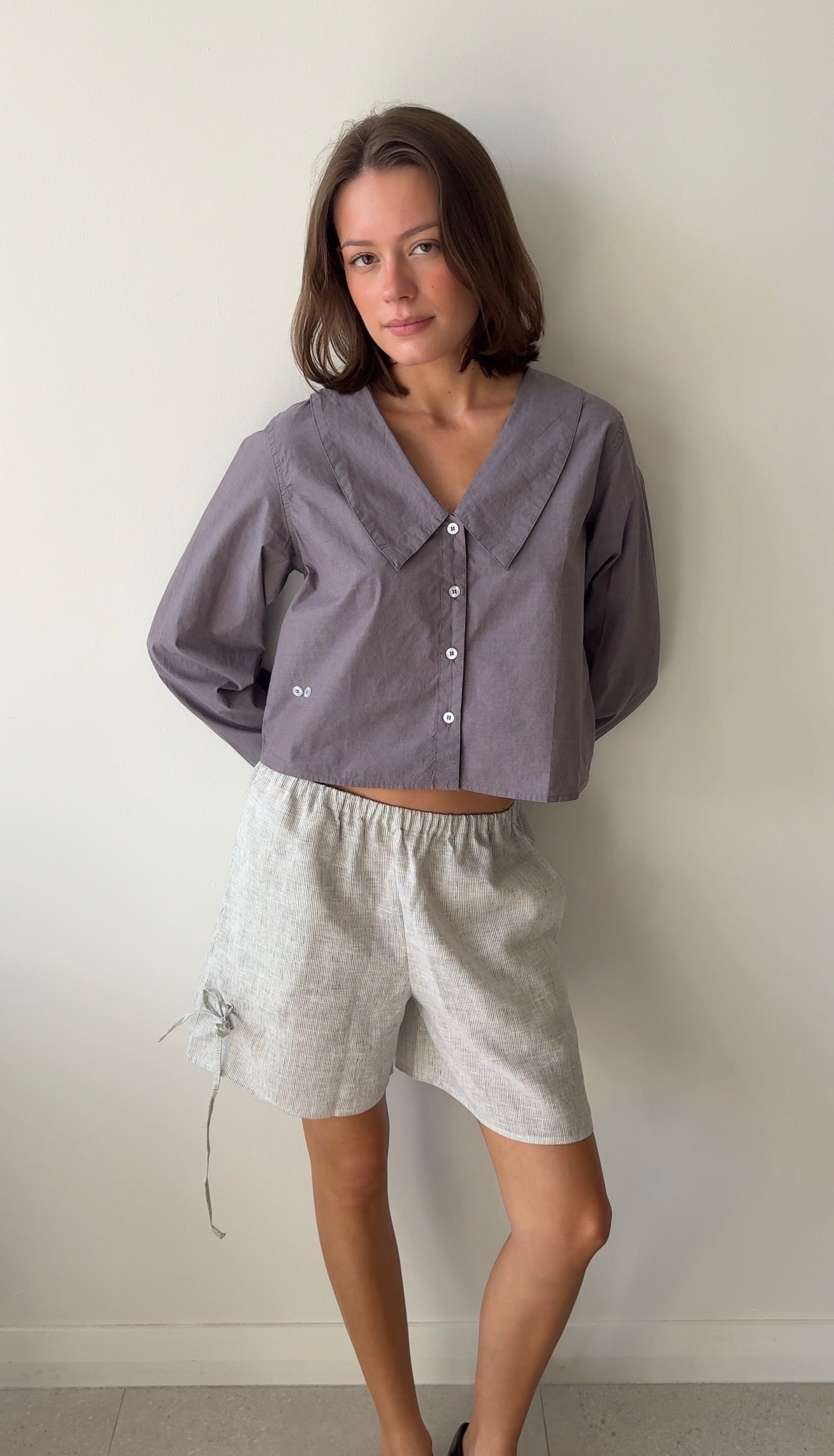 WAIST BUTTON SHIRT CURRANT