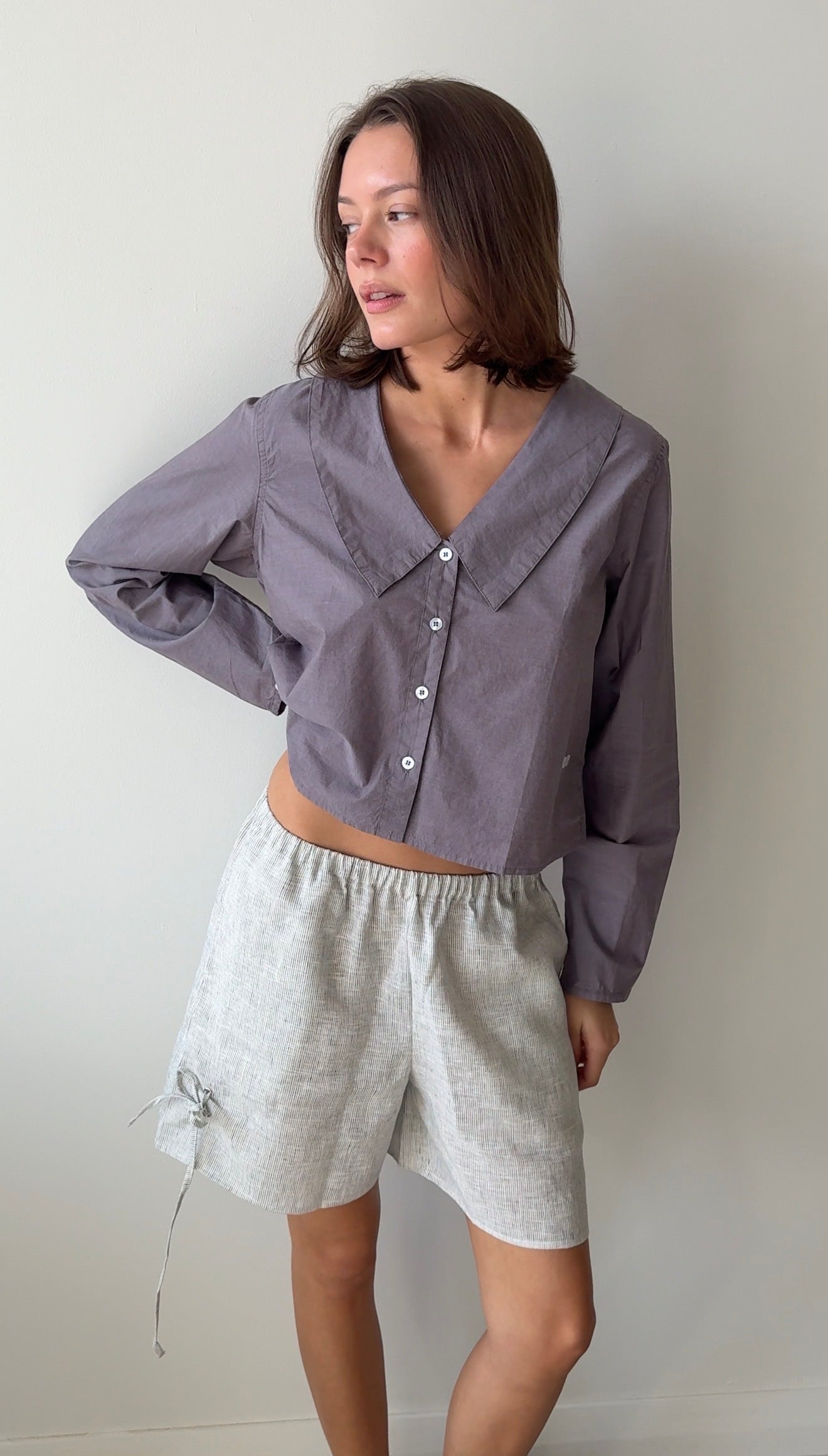 WAIST BUTTON SHIRT CURRANT