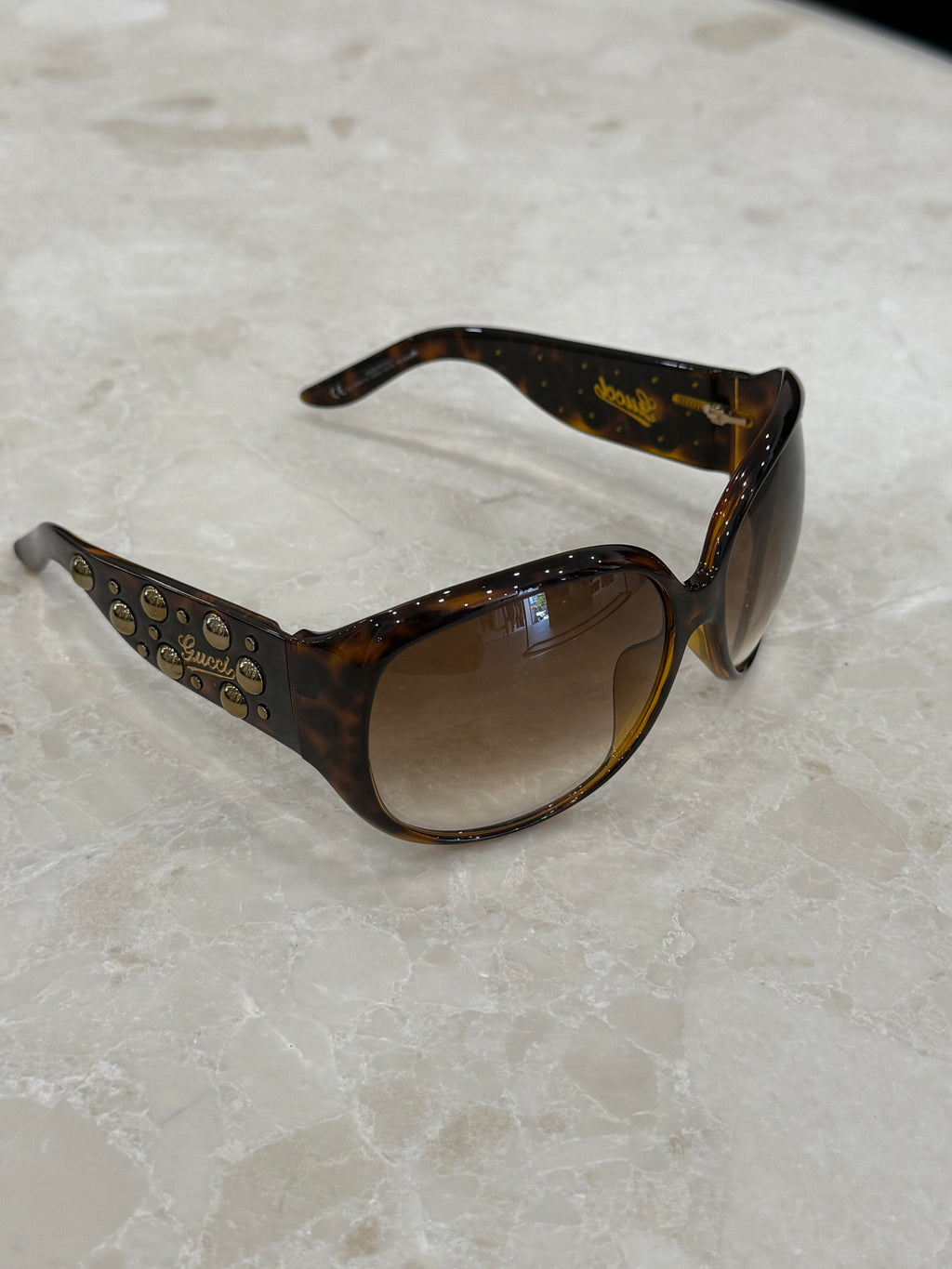 GUCCI SUNGLASSES BROWN STUD