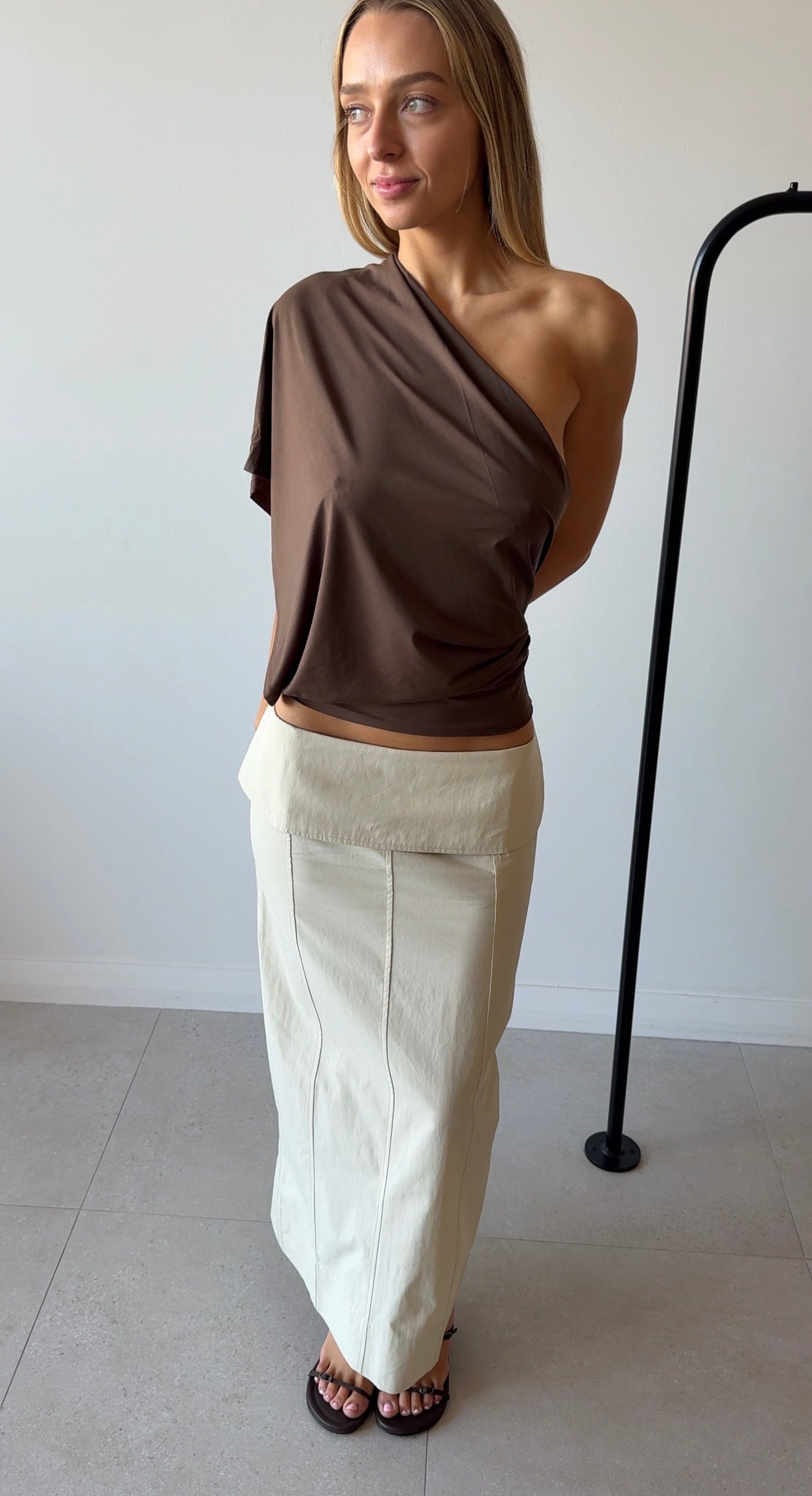 ARDEN TOP BROWN