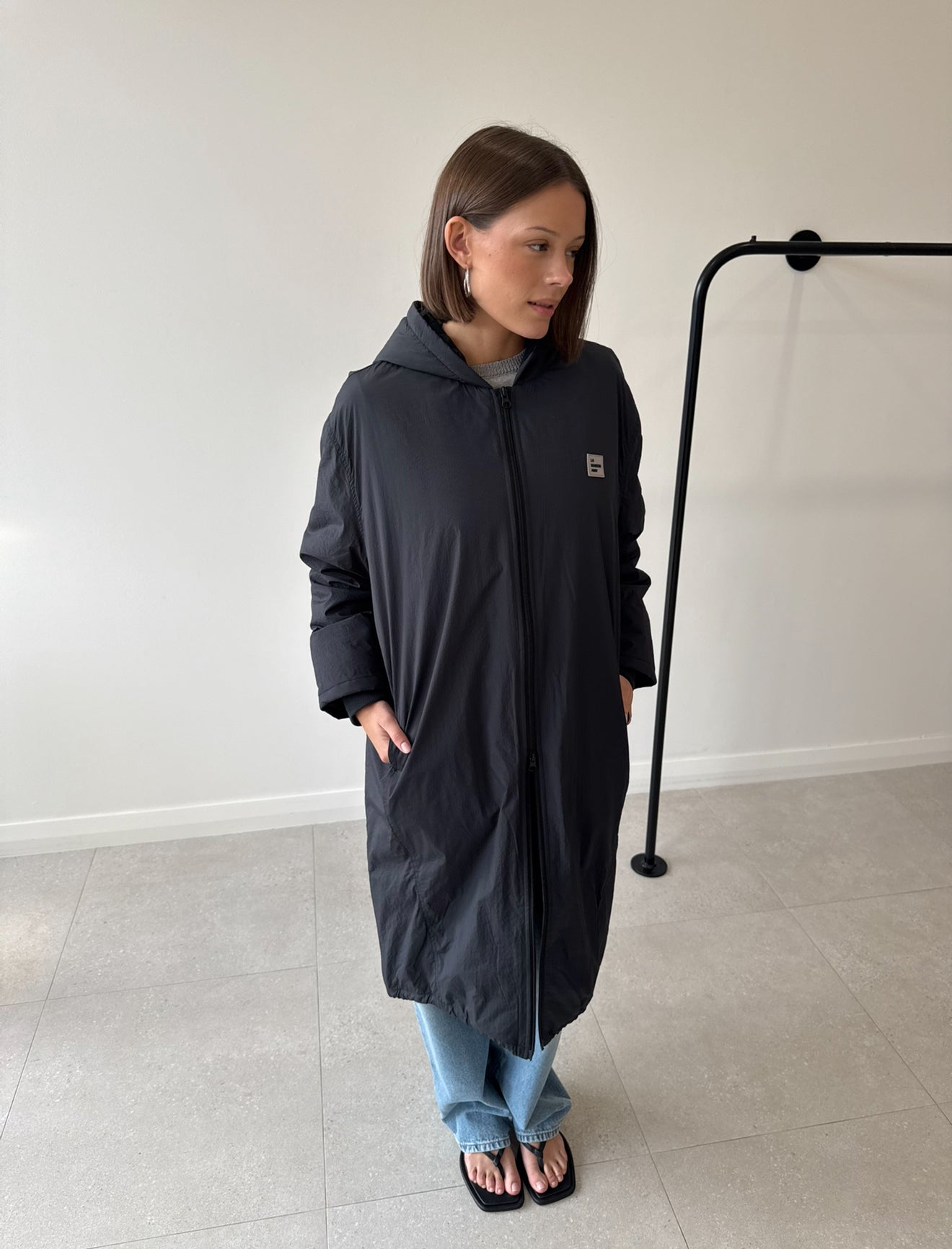 COAT CARBON
