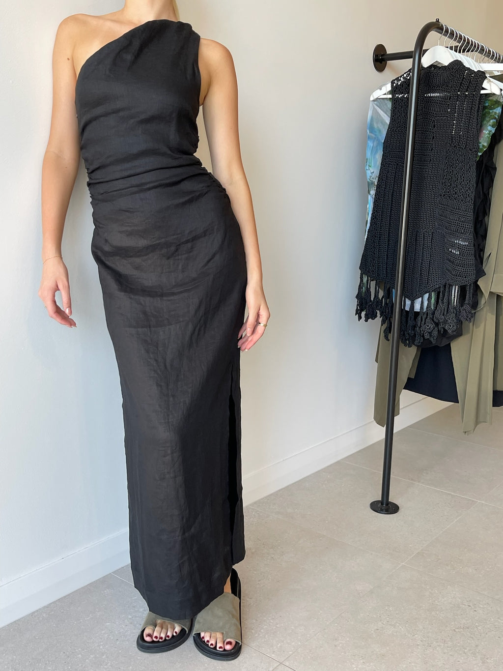 JOMANA MIDI DRESS BLACK