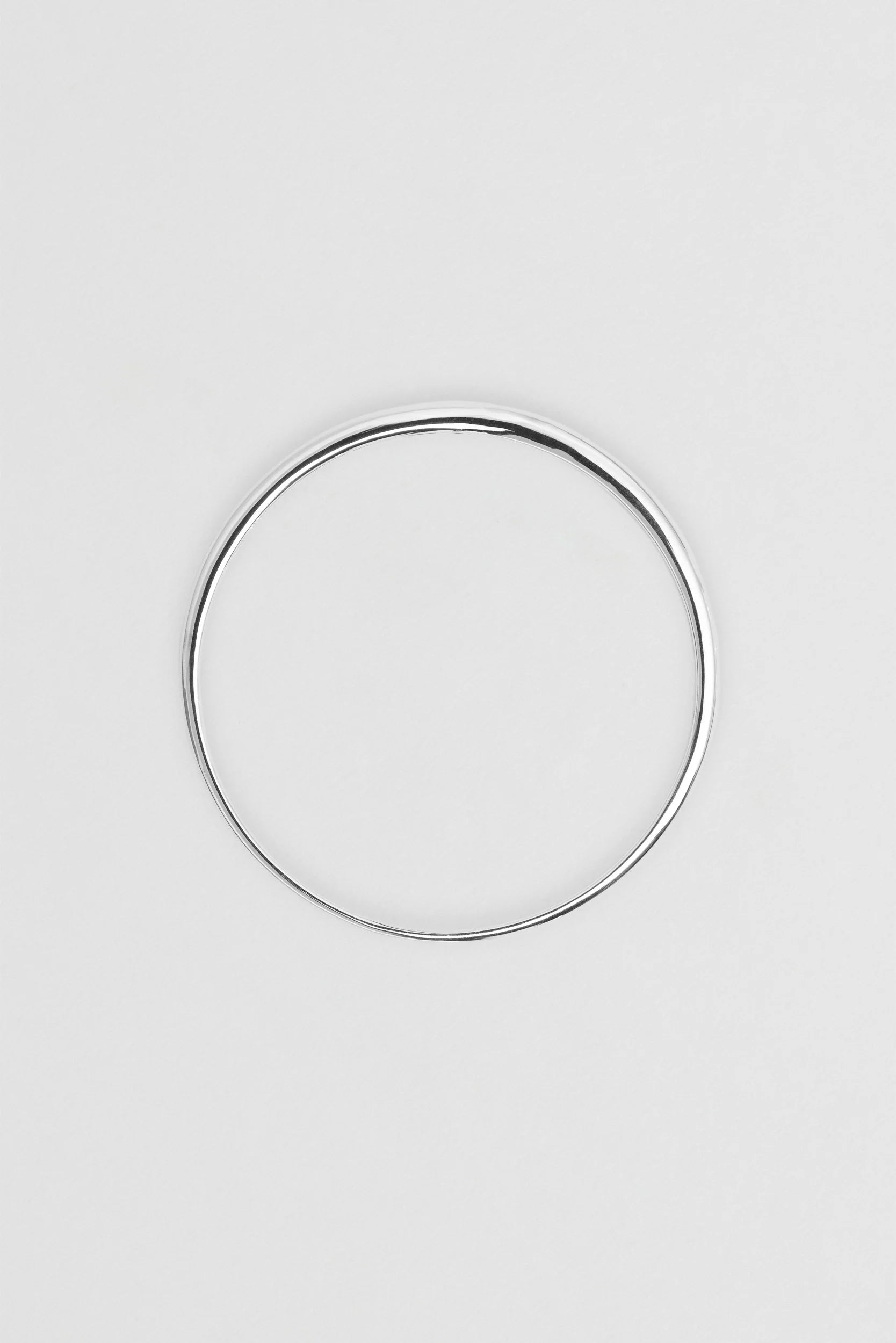 JEAN BANGLE SILVER