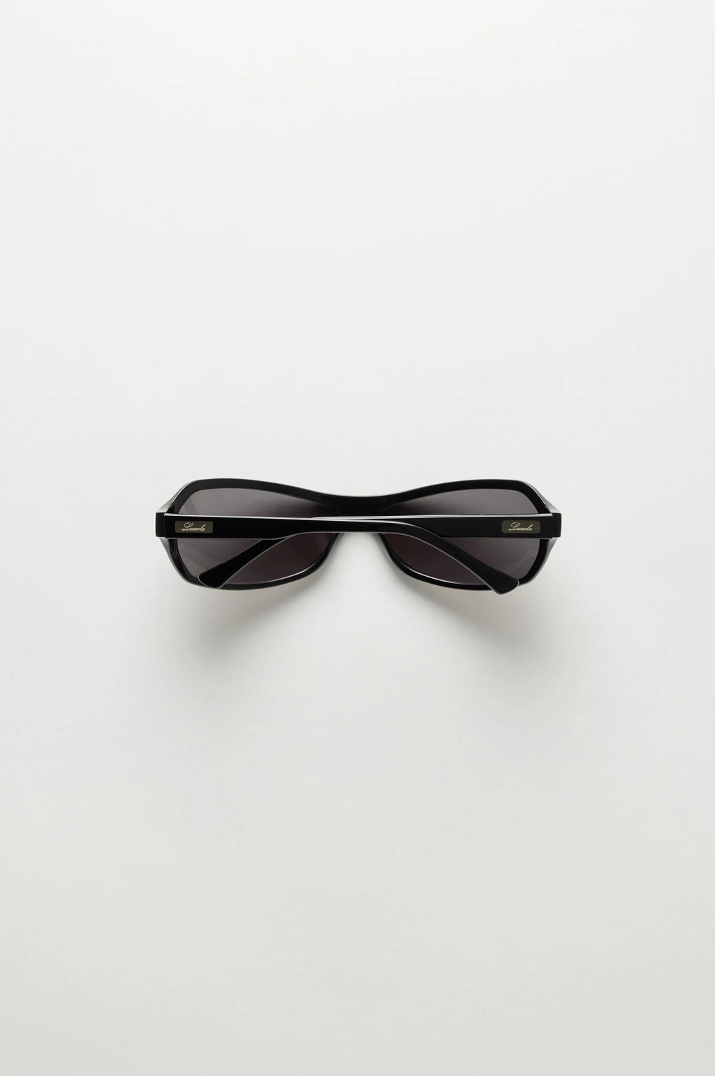 RAYE - BLACK & BLACK