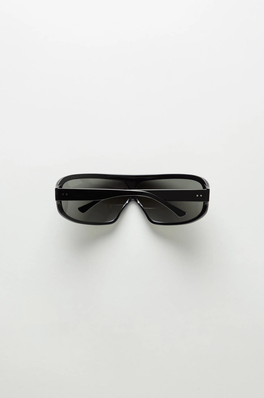 SKYE - BLACK & BLACK