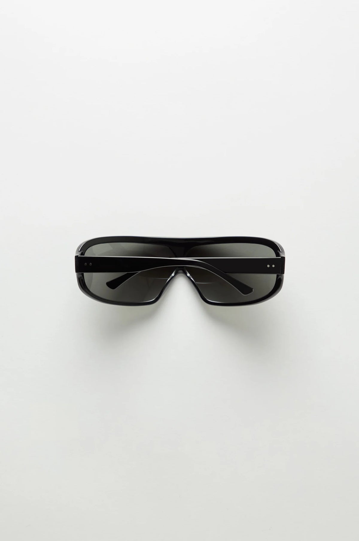 SKYE - BLACK & BLACK