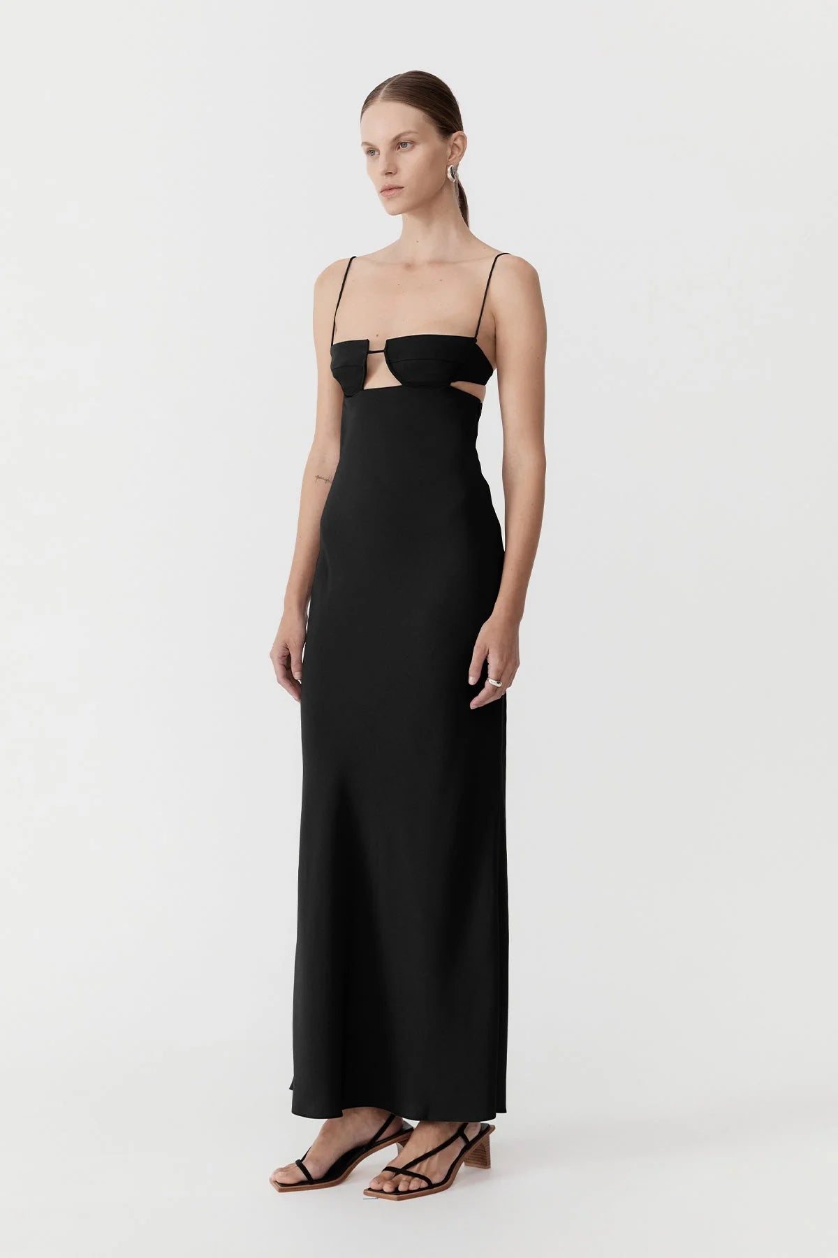 RESORT DRESS BLACK