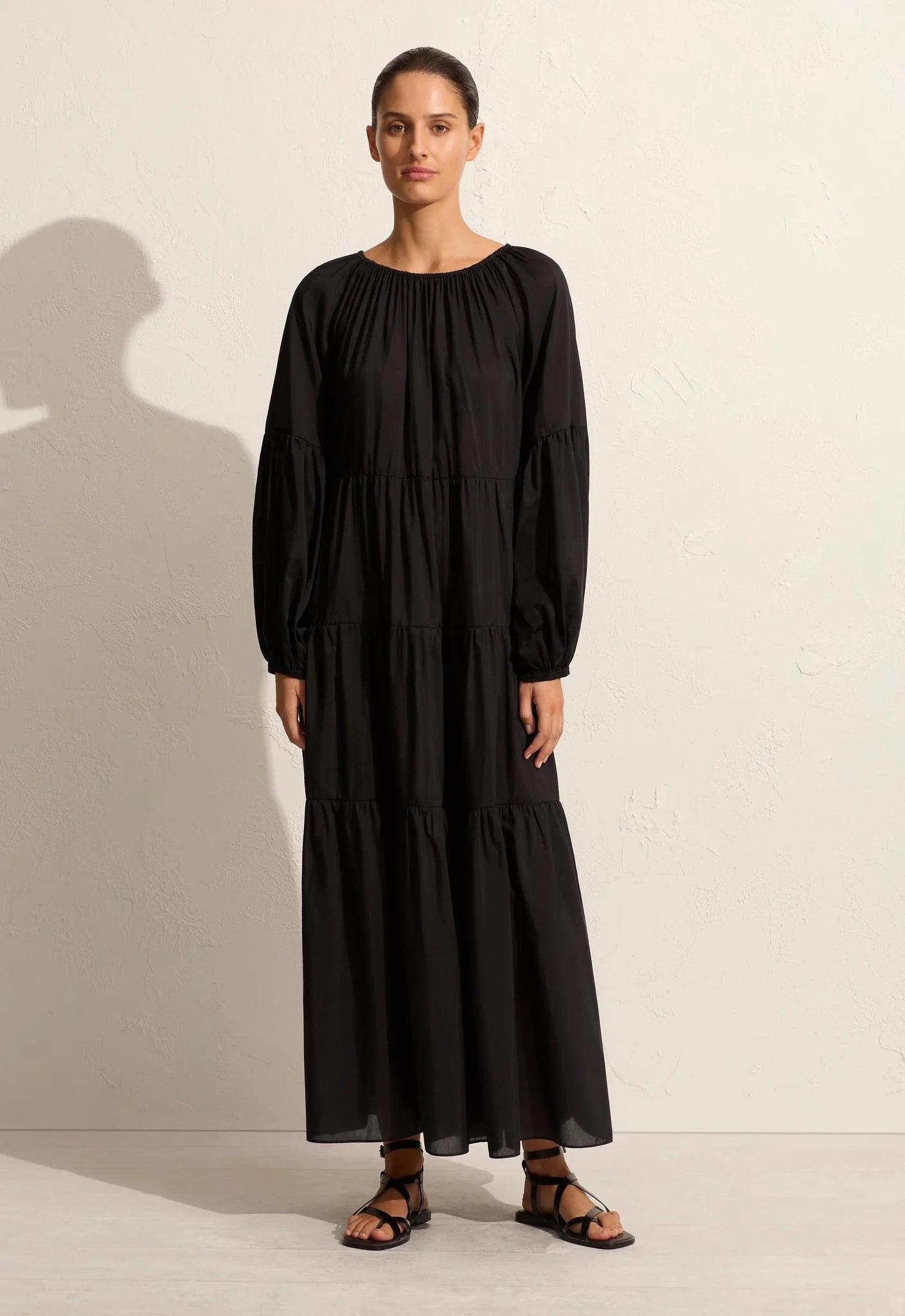 VOLUMINOUS TIERED DRESS BLACK