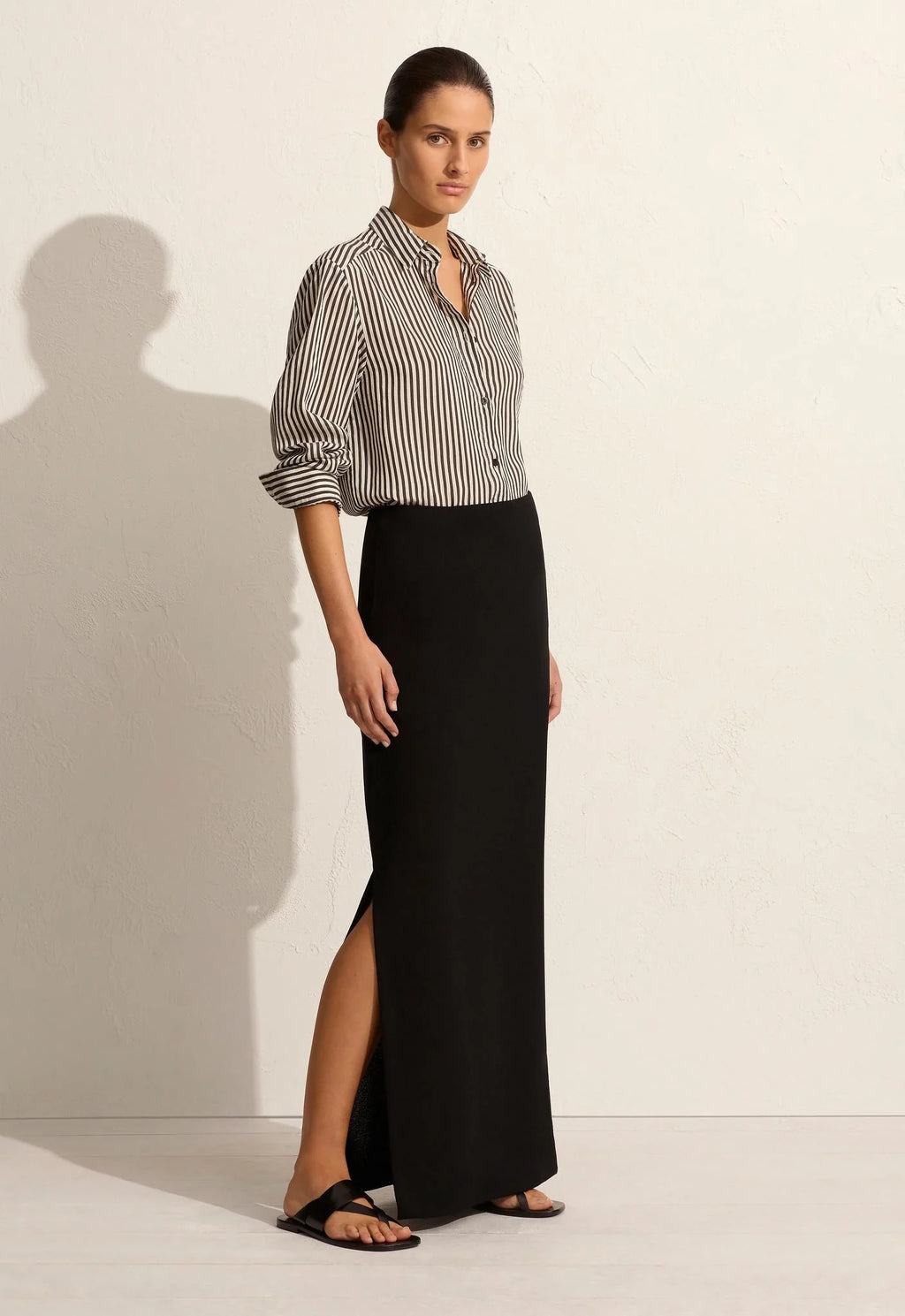 CREPE COLUMN SKIRT BLACK