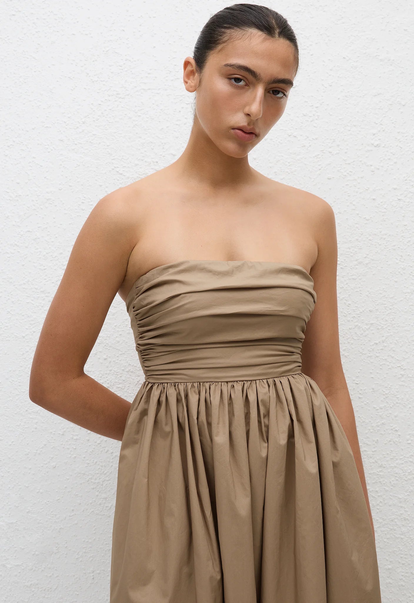 STRAPLESS LACE UP DRESS STONE